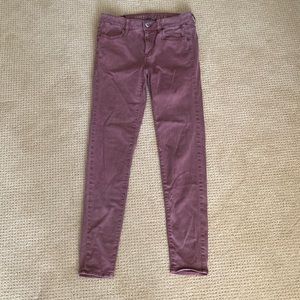 AEO light maroon jeggings